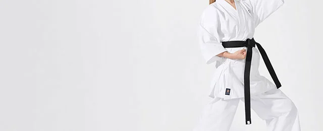 معدات الكاراتيه